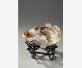 Works of Art : Agate brushwasher sculpted on a lotus leaf  with ducks and birds and frog   - 19th century -

L 15cm  L 12,5cm