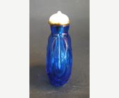 Snuff Bottles : glass saphir snuff bottle  faceted  in the shape of imperial workshop. 
19th century 