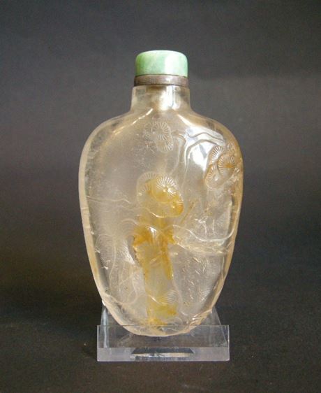 Snuff Bottles : snuff bottle rock Crystal sculpted   -   1770/1850   -