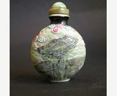 Snuff Bottles : Rare porcelain snuff bottle molded  probably immortal He Xiangu  - 19th century -