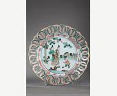 Polychrome : Assiettes avec une bordure ajourée en porcelaine de la famille verte  -
Chine Epoque Kangxi 1662/1722 -

