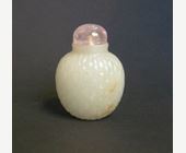 Snuff Bottles : rare jade snuff bottle sculpted on all the surface - Basket shape - 
circa 1750/1850