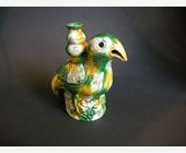 Polychrome : Bird in porcelain three colors with a little vase in the archaic style -Kangxi period 1662/1722