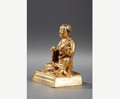 Works of Art : Small figure of Lhama  in gold bronze - Seated in Lilasana - Tibet 18th century 
