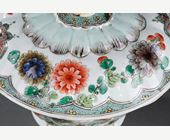 Polychrome : très rare modele de terrine en porcelaine de la famille verte - Chine epoque Kangxi 1662/1722