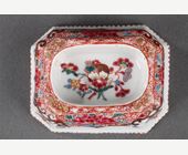 Polychrome : Paire de salerons en porcelaine de la Famille Rose - Chine epoque Qianlong 1736/1795