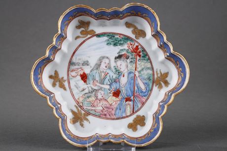 Polychrome : Pattipan Famille Rose porcelain with Europeab pattern: The departure of the pilgrims for the island of Kythera an engraving by Bernard Picart from 1708 .. Qianlong perios (1736/1795) circa 1750