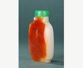 Snuff Bottles : Chinese nephrite jade  snuff bottle with pale celadon and other side russet color - circa 1730/1850 -