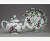 Polychrome : Teapot and pattipan porcelain Famille rose decorated with flowers - Yongzheng period 1723/1735