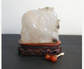 Works of Art : Miniature rock in carved agate  Meng Haoran and his servant and bats (Transformed in a snuffbottle) stopper  in carnelian in the shape of a squirrel -
China 1880/1940