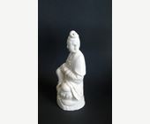 Blue White : Figure of Guanyin  blanc de Chine porcelain  -  18/19th century