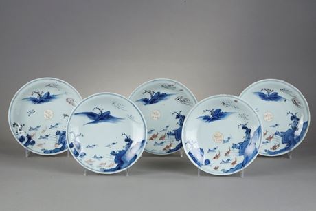 Blue White : Set of five small plates  porcelain underglaze  blue  and copper red 
"Ko-sometsuke" China circa 1625/1640 