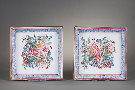 Works of Art : two small quadrangular trays Canton enamels on copper - Qianlong period 1736/1795