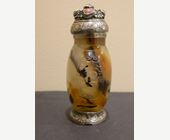 Snuff Bottles : Agate snuff bottle Very good hollowed  - 1800/1850

nice silver mount by Maquet Paris 1930