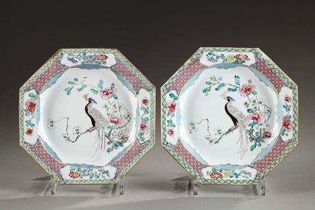 Polychrome : Pair of plates "Famille rose" porcelain - Yongzheng period 1723/1735