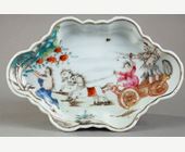 Polychrome : Pattipan en porcelaine de la Famille Rose à décor Europeen  Chine Epoque Qianlong 1736/1795 vers 1750