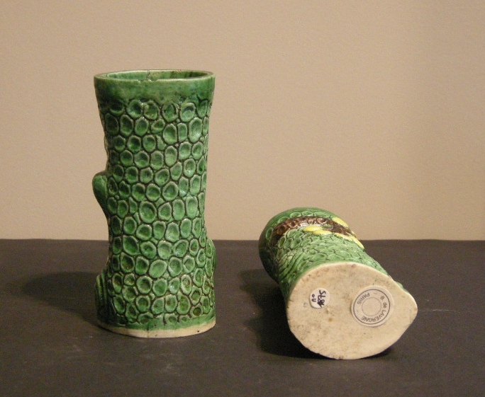 Polychrome : pair small brushpot biscuit - branch of tree shape  - 18° century
(hight 12,2cm)