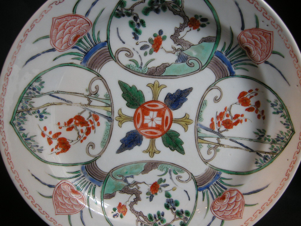 Polychrome : Pair of dish porcelain Famille verte  with decor for the oriental market - Kangxi period 1662/1722 -