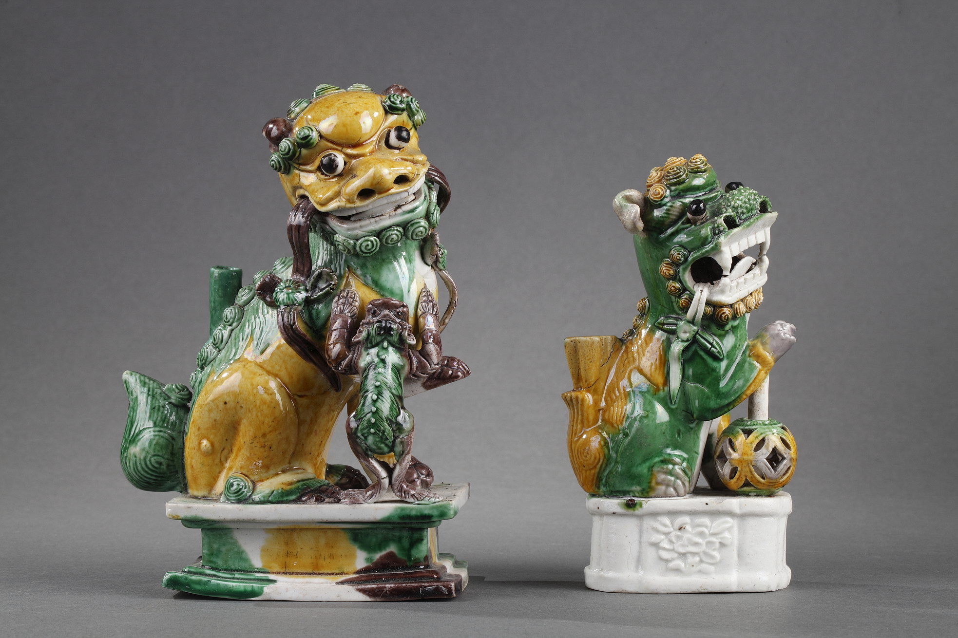 Polychrome : Fo dog biscuit "famille verte"  ears move - Kangxi period 1662/1722