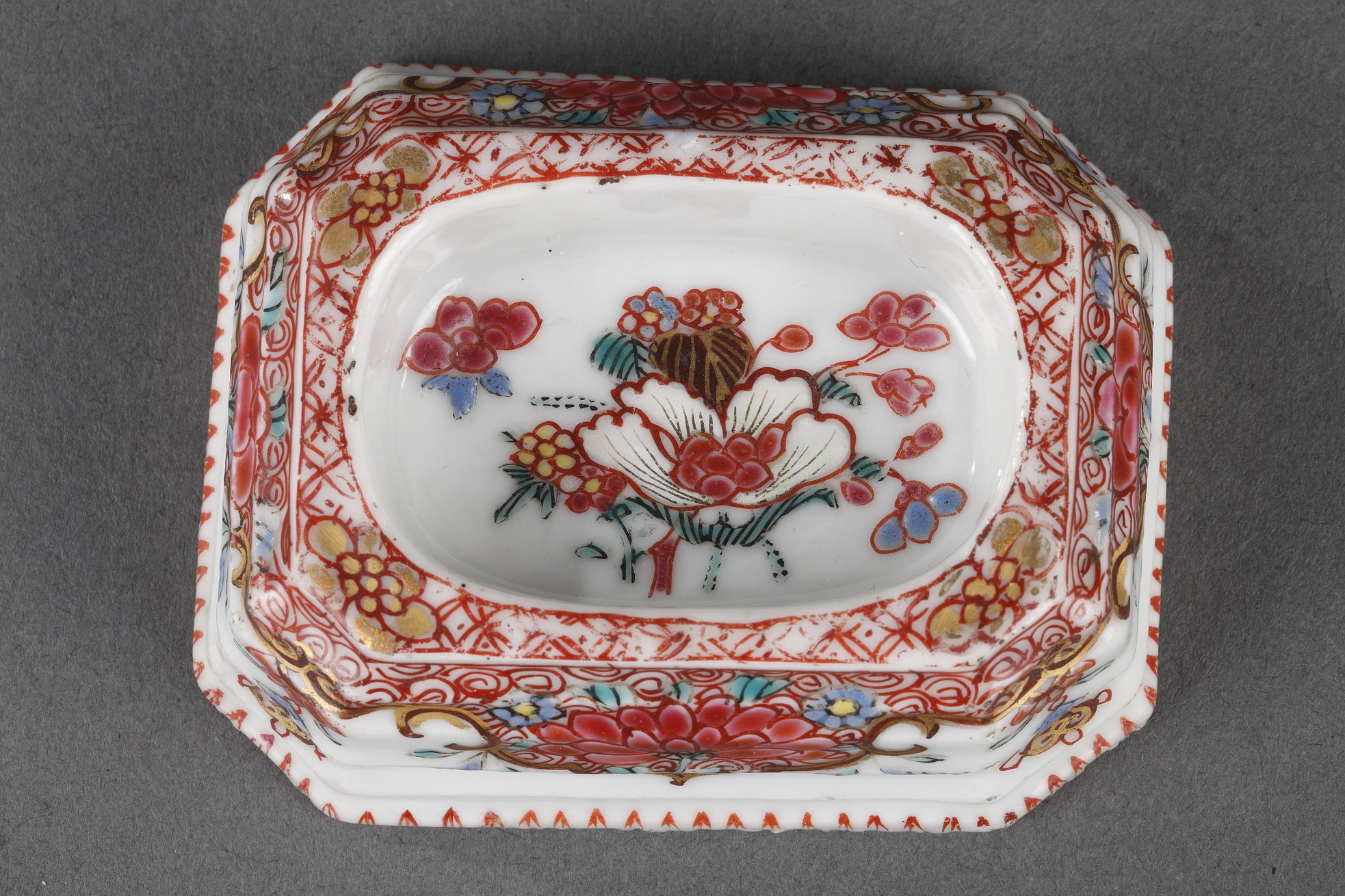 Polychrome : Pair of salt cellar porcelain Famille Rose - Qianlong period 1736/1795