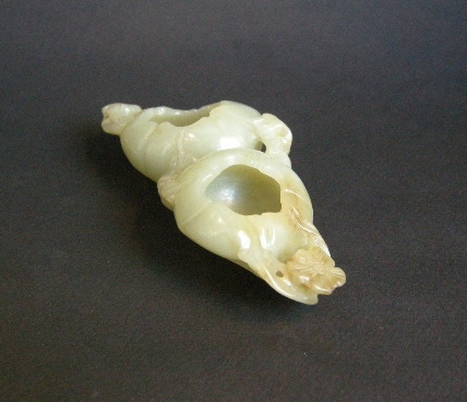 Works of Art : Brush washer jade nephrite celadon in the shape of two fruits adjancent - Circa 19th century