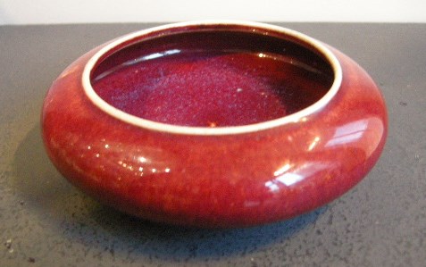 Polychrome : Brush washer enamelled flammé red  - 19th century -