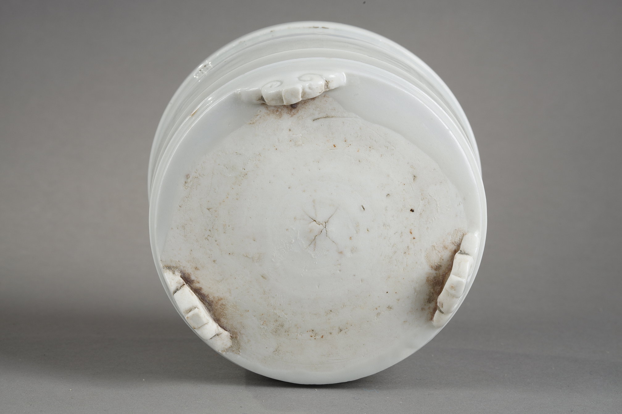 Blue White : perfume burner Blanc de Chine porcelain  - Anhua decor  - China Kangxi period 1662/1722