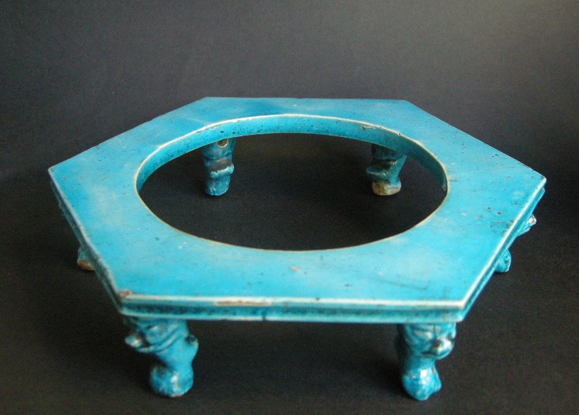 Blue White : Stand biscuit turquoise color  - Kangxi period  1662/1722