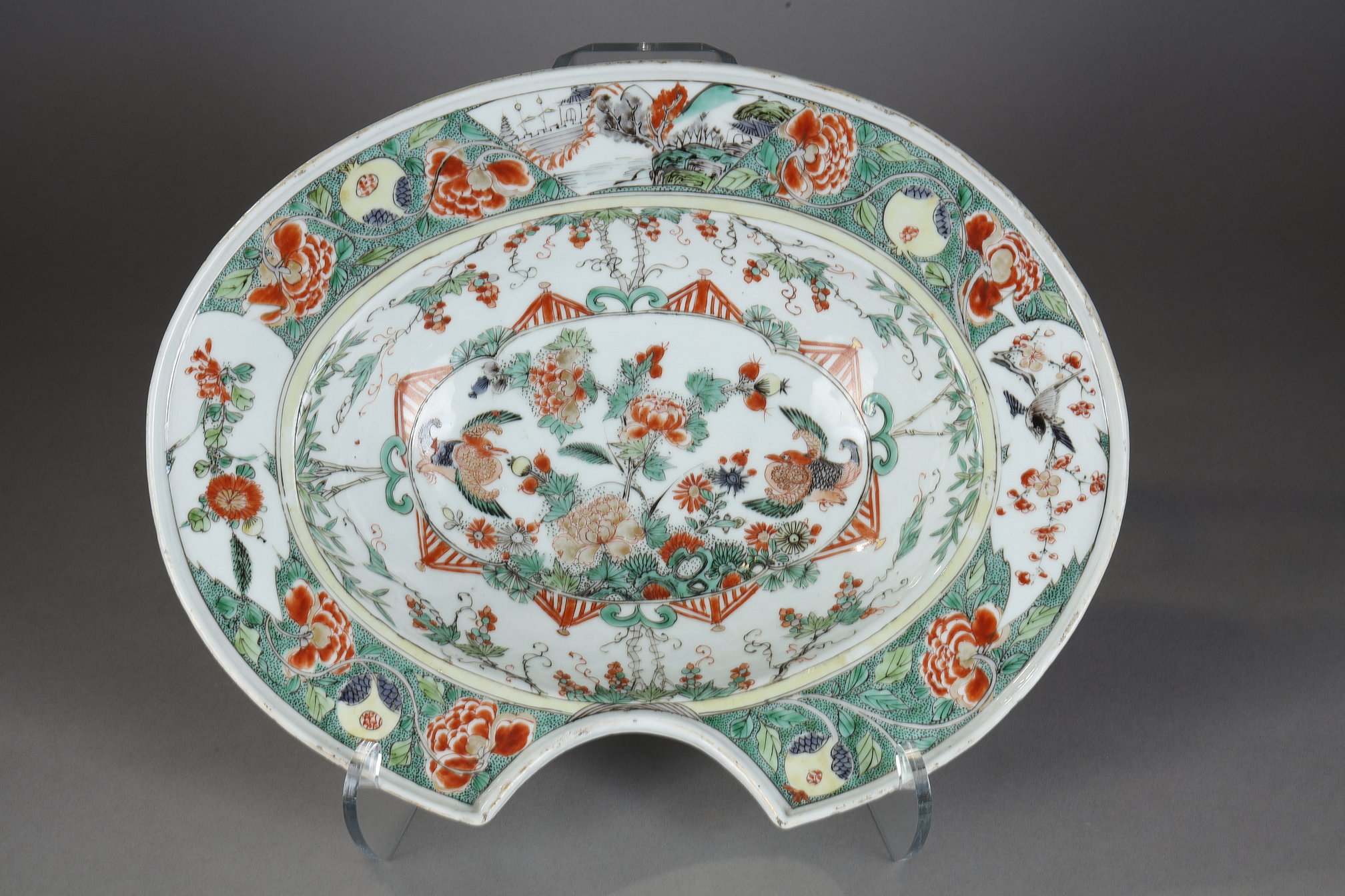 Polychrome : Barber dish Famille Verte porcelain (Occidental shape) - Kangxi period 1662/1722