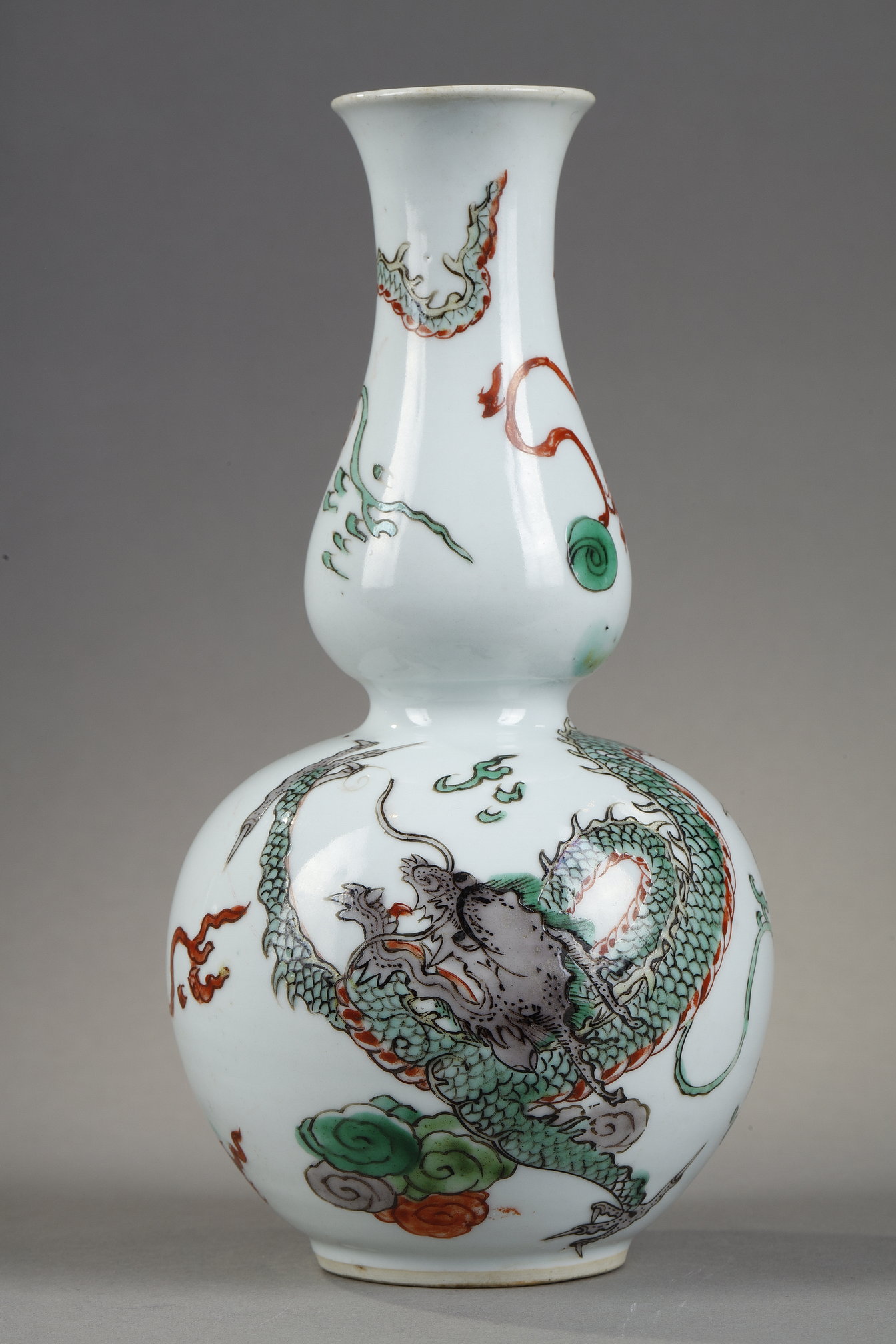Polychrome : Vase double gourd porcelain Famille Verte - with a dragon -
Kangxi period 1736/1795