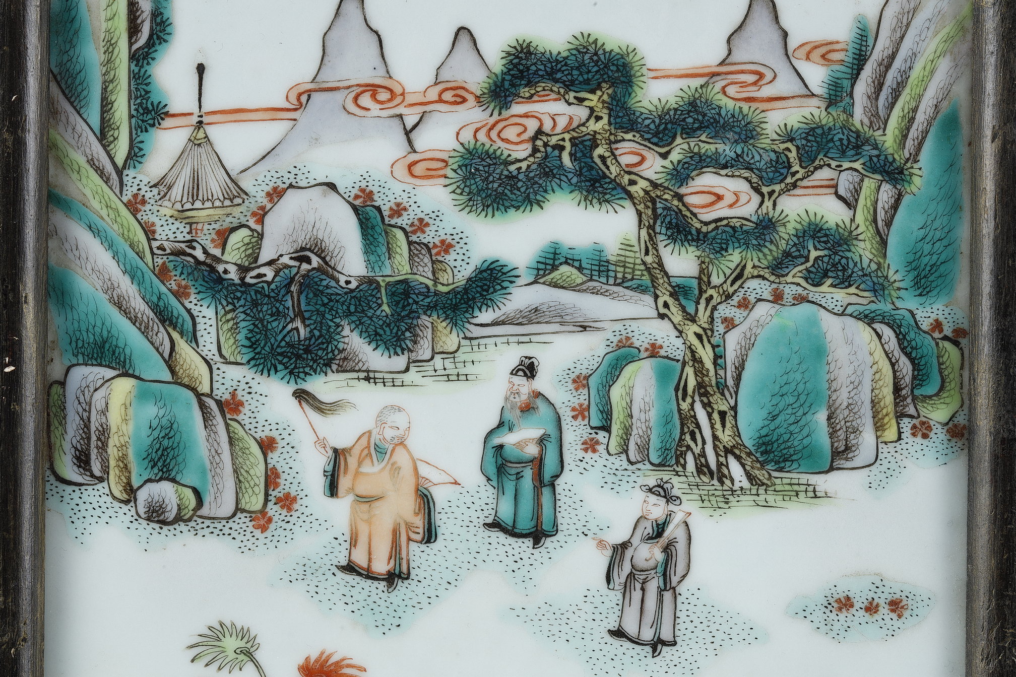 Polychrome : Pair of porcelain quadrangular plaques of the "Famille Verte"  has decorated characters in a landscape - 19th century