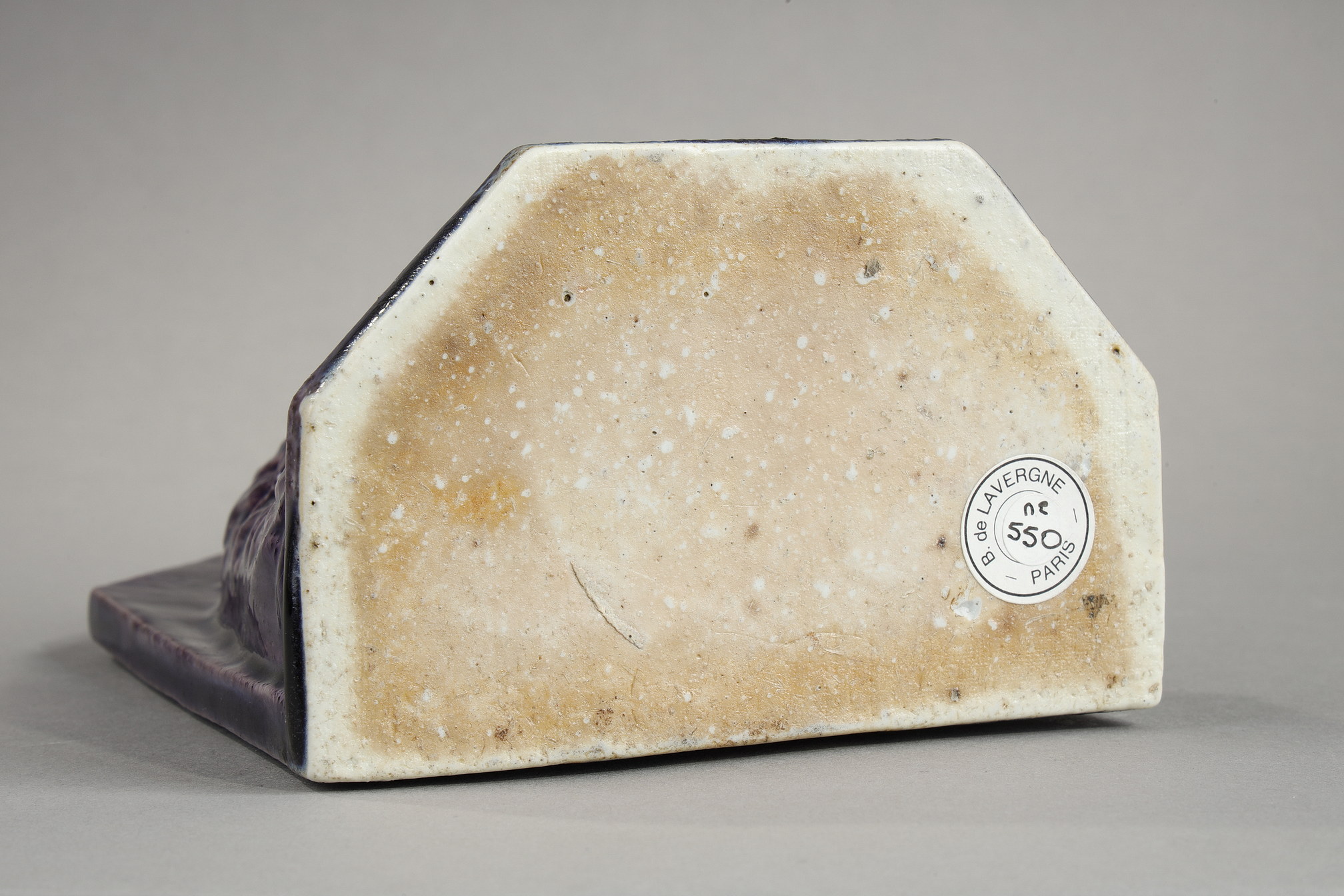 Blue White : sculpture porcelain aubergine color probably paperweight in form of houses and rocks - 19° century -