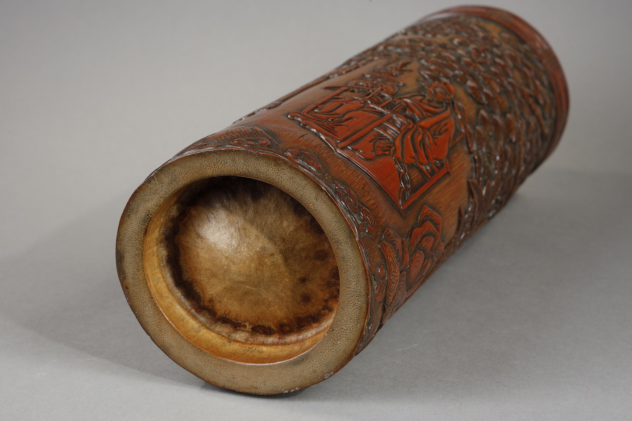 Works of Art : large bamboo brushpot with carved decor China 19em century