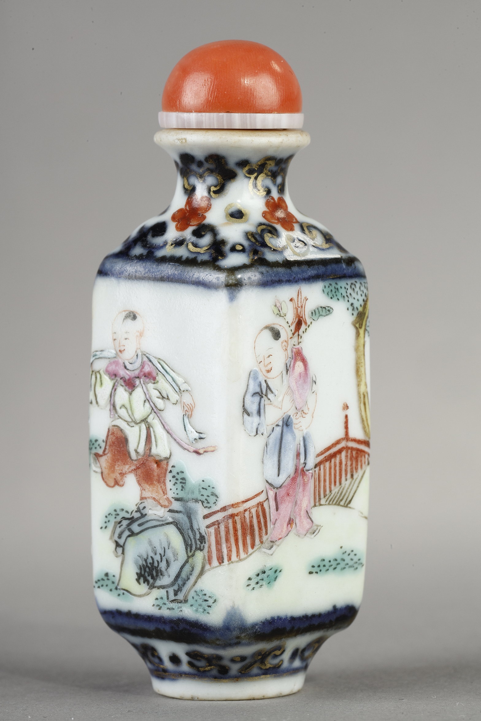 Snuff Bottles : Porcelain quadrangular snuff bottle with a child on each side - China mark and period Qianlong around 1790 /95