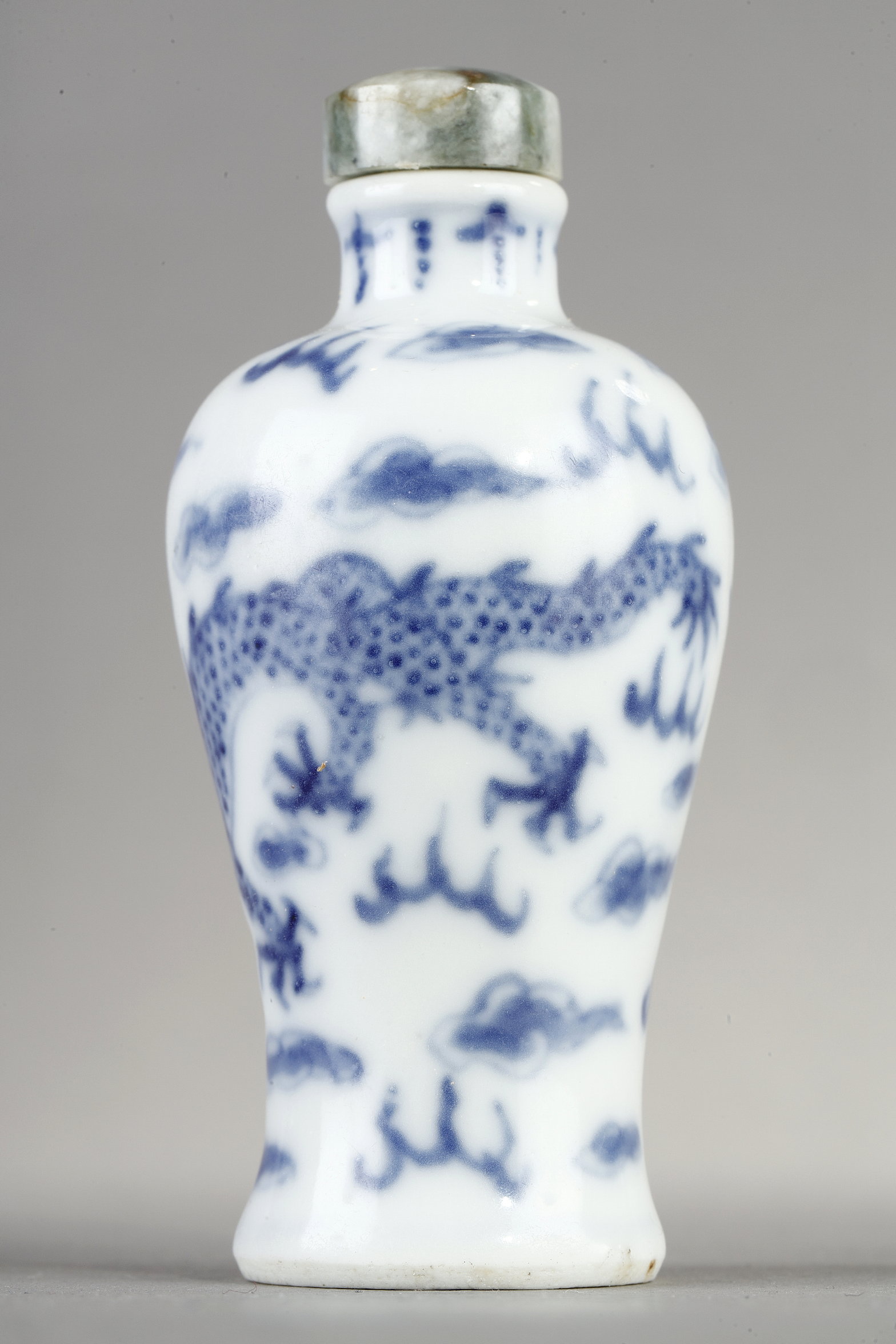 Snuff Bottles : Snuff bottle porcelain underglaze blue with a Dragon - - China 19th century