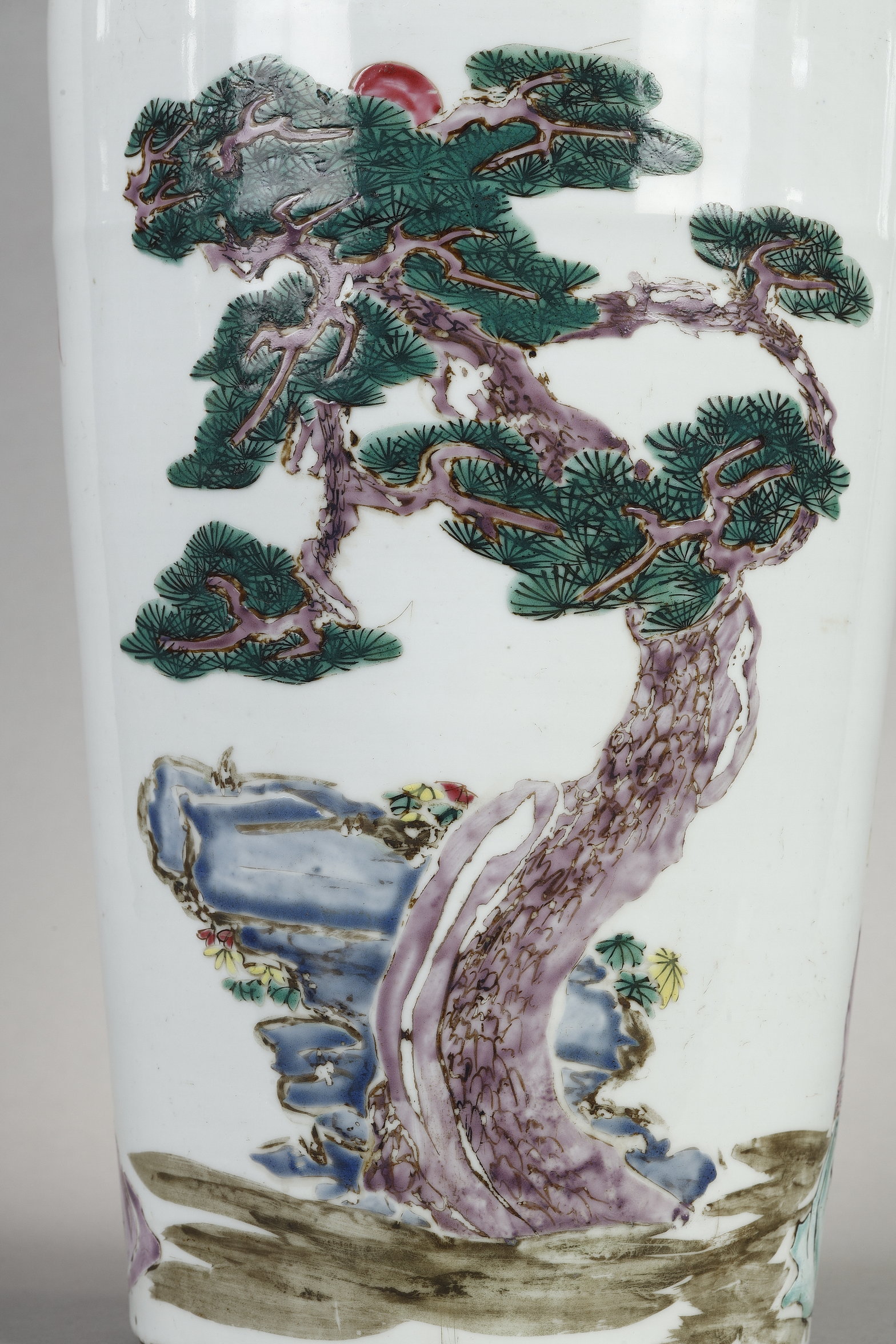 Polychrome : glazed porcelain vase in polychrome famille rose 
decorated with three star gods -
China period Yongzheng 1723/1735
H 41cm