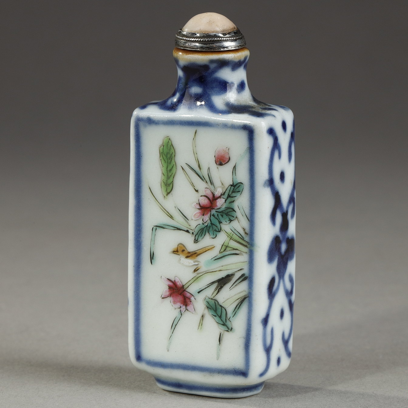 Snuff Bottles : Chinese polychrome and underglaze blue porcelain snuff bottle of rectangular shape decorated with flowers and bird - China 1800/183O