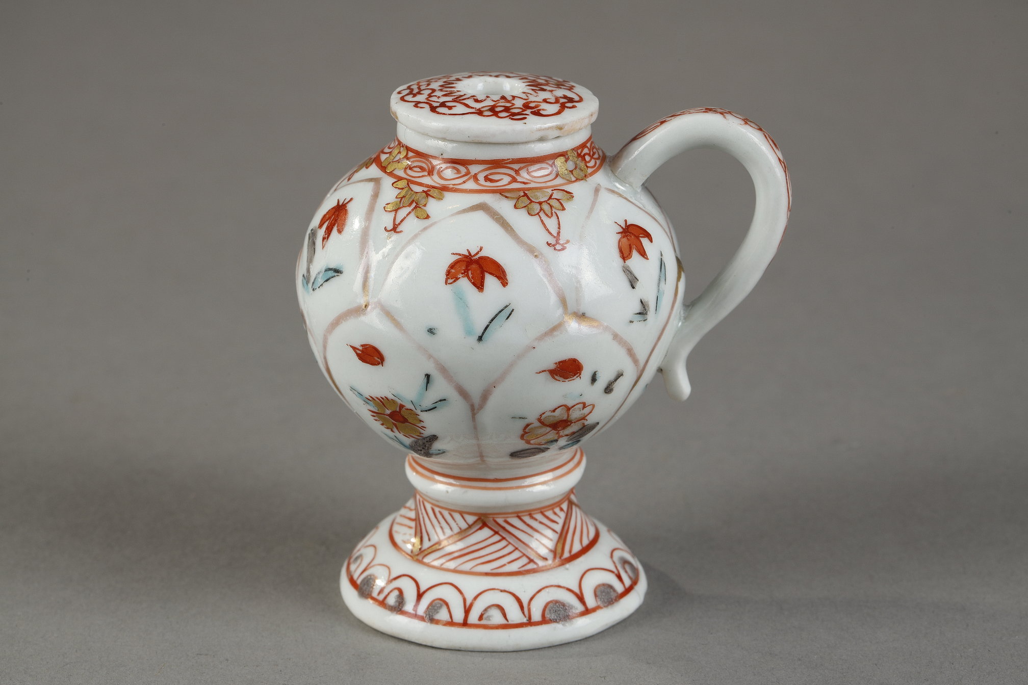 Japanese : Japanese porcelain mustard pot  - Arita kilns circa 1700
H 6,3cm