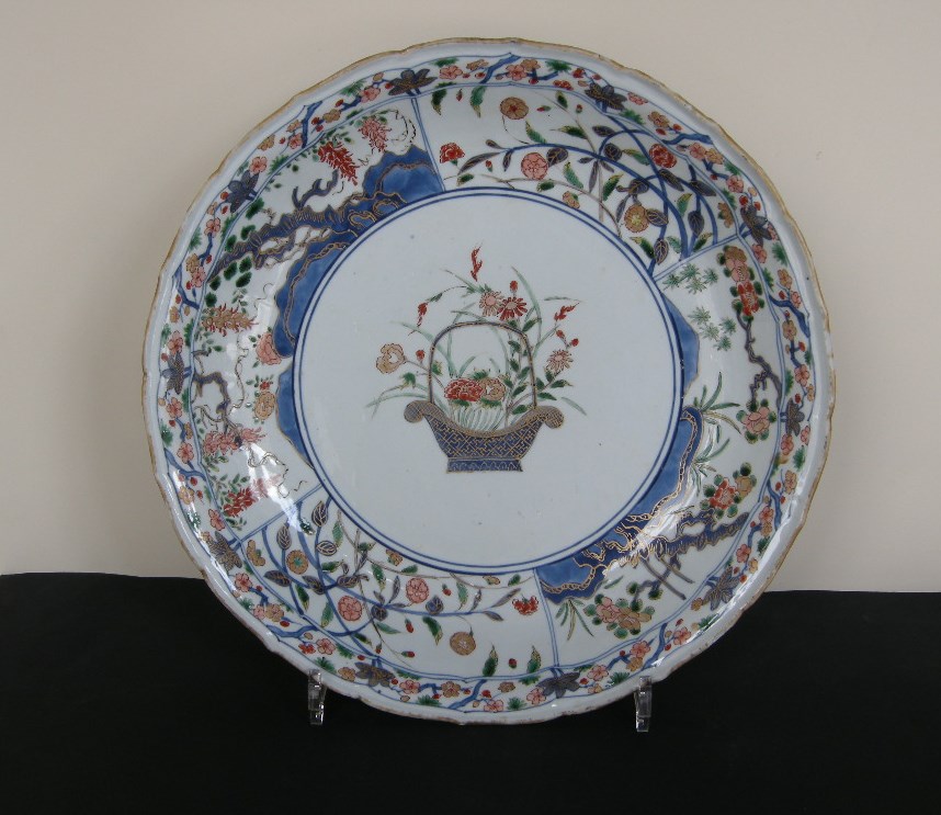 Polychrome : Dish "Famille verte" porcelain - Kangxi period 1662/1722
(D 35cm)