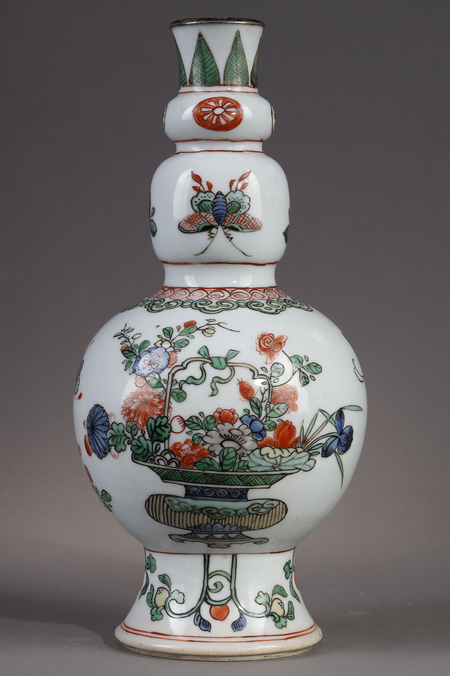 Polychrome : Rare porcelain vase triple gourd  Famille Verte - Kangxi period 1662/1722

Silver mount later