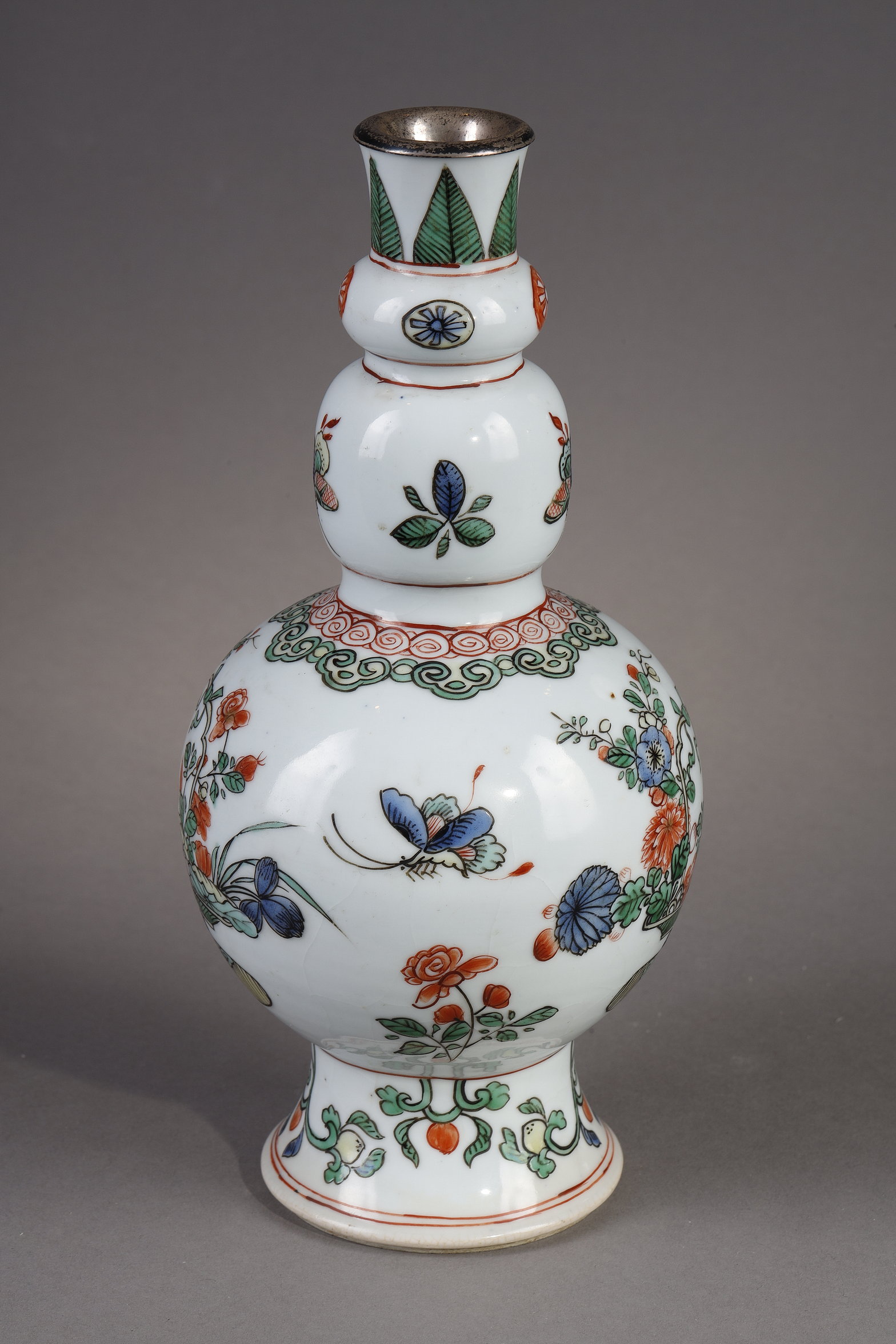 Polychrome : Rare porcelain vase triple gourd  Famille Verte - Kangxi period 1662/1722

Silver mount later