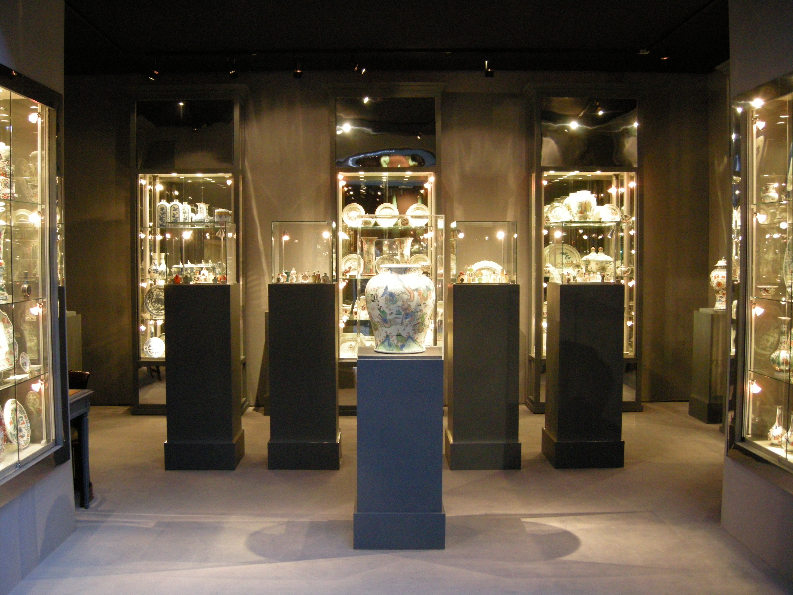 Works of Art : STAND Bruxelles January 2009 - BRAFA -