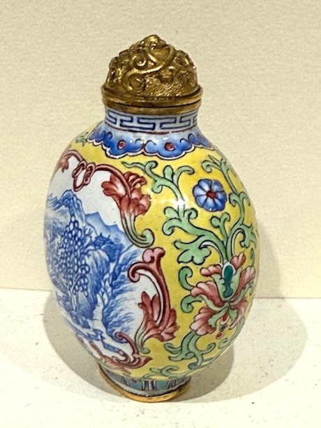 Tabatières : Flacon tabatière emaillé sur bronze - Chine 1900/1930