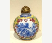 Tabatières : Flacon tabatière emaillé sur bronze - Chine 1900/1930