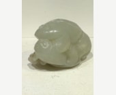 Works of Art : small pendant jade with two fish sculpted - China 19th century